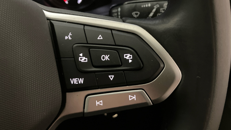 Volkswagen Transporter T32 Lwb Diesel 2.0 TDI 150 Highline Kombi Van DSG